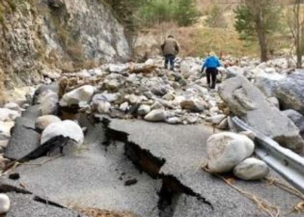 Opé "Reconstruire les vallées du 06", après tempéte Alex, renconre avec les entrepreneurs sinistrés et reconnaissance sur le terrain - Tende 